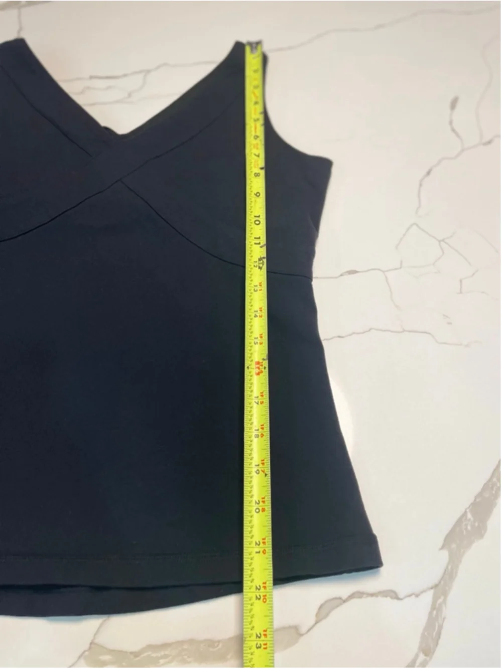 Lululemon Black V-Neck Babydoll Tank Top 10 Shelf Bra Workout Athletic Y2K - Picture 6 of 6